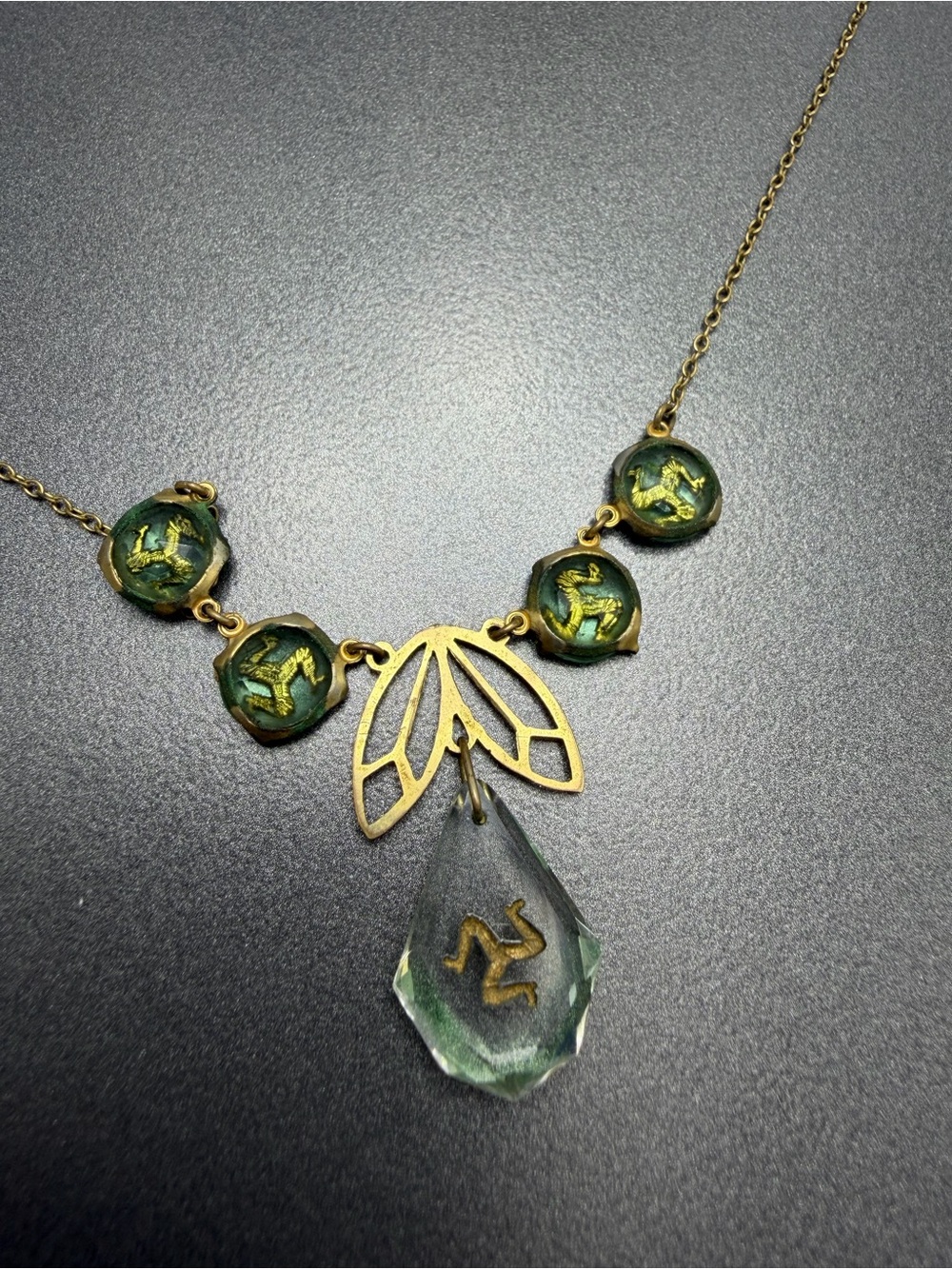 ⬇️⬇️ Antique Triskelion Isle of Man Czech Glass Intaglio Necklace #9UN